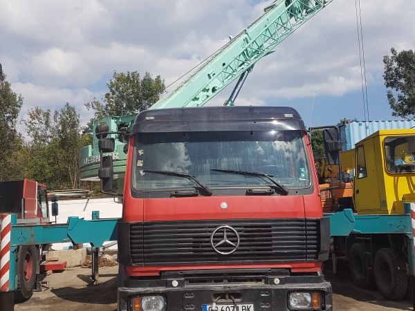 Автокран LIEBHERR, модел LTF 1030 (снимка)